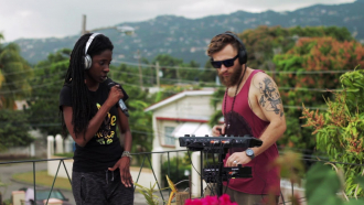 Jah9 &amp; DUB FX - &quot;Steamers A Bubble&quot; dubplate