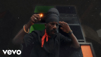 Sizzla - &quot;Shine the Light&quot;