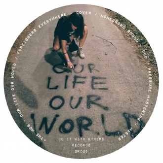 Foreigners Everywhere objavili reinterpretaciju pjesme &quot;Our Life Our World&quot; u punk/reggae stilu